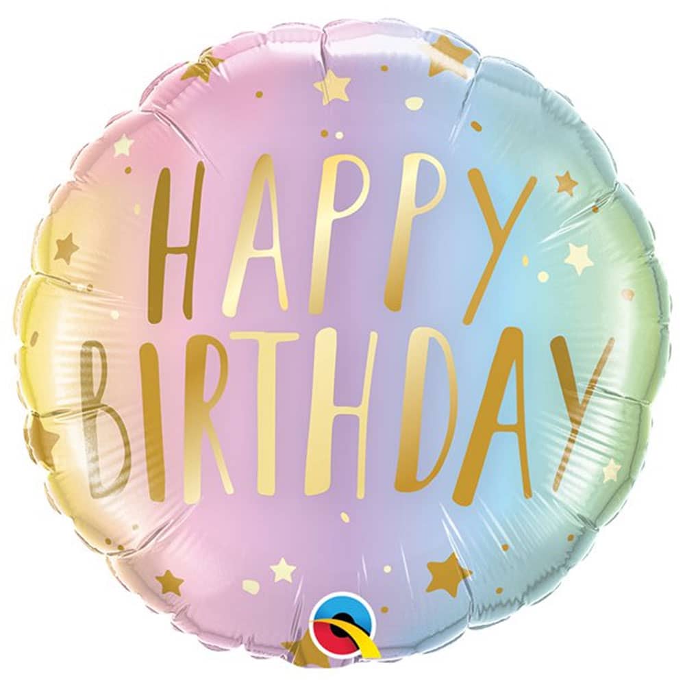Pastelkleurige folieballon met de gouden tekst happy birthday