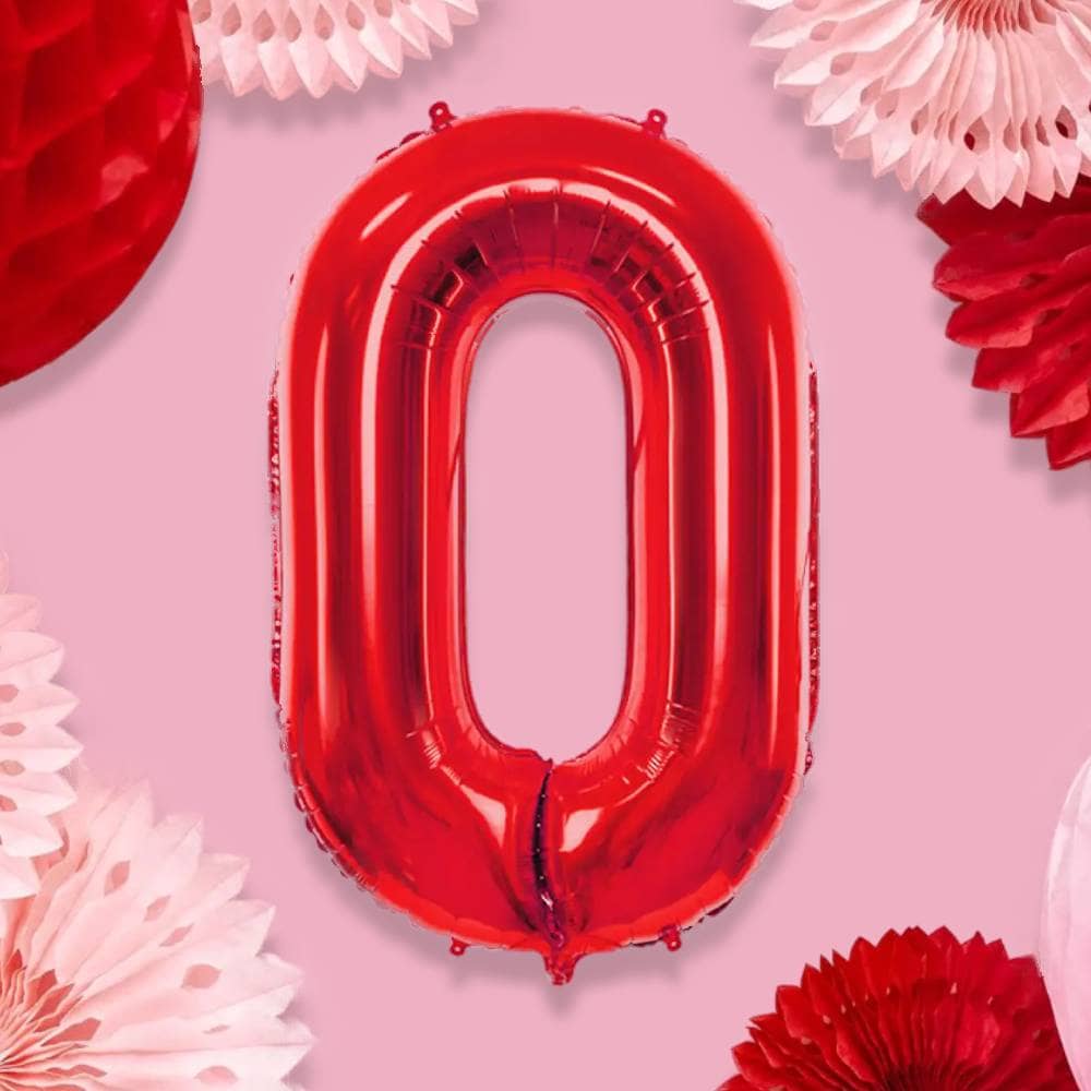 Folieballon cijfer 0 in de kleur rood met een roze achtergrond met lichtroze en rode waaiers en honeycombs