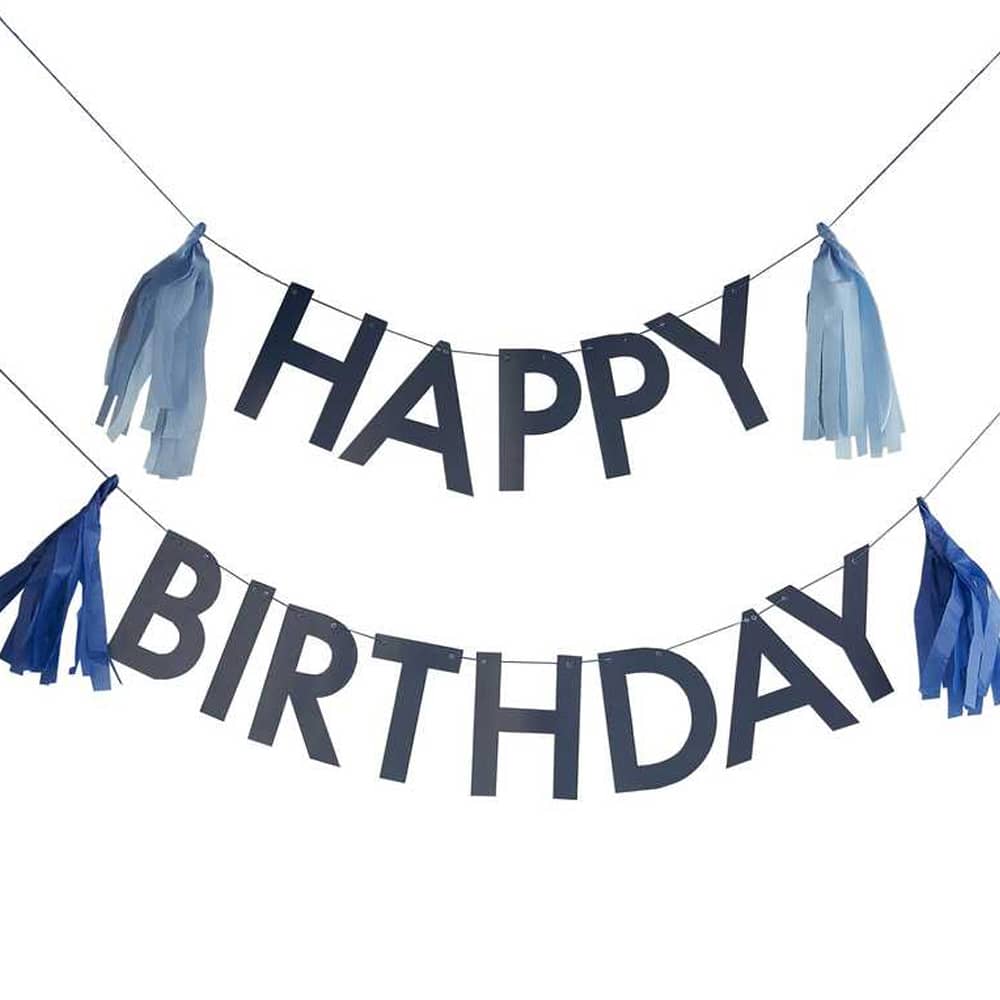 Letter banner in het donkerblauwe met de tekst Happy Birthday