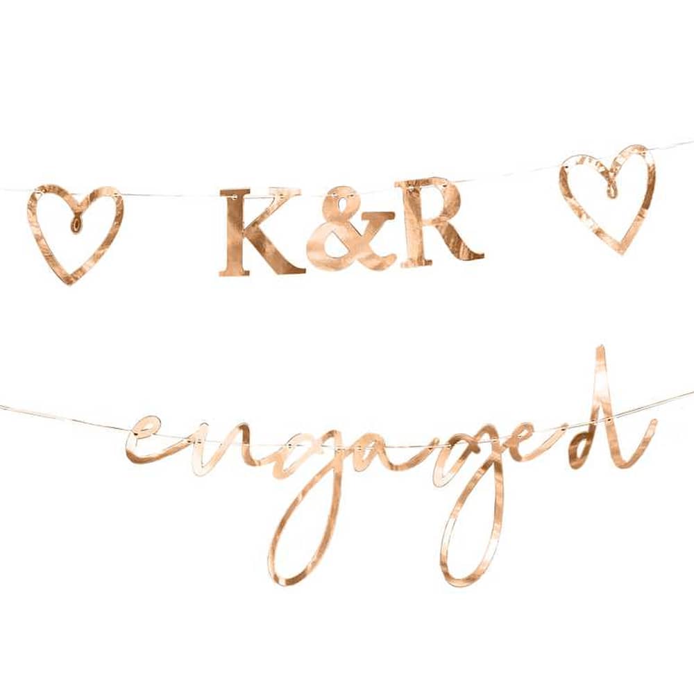 Letter banner met de tekst K&R Engaged