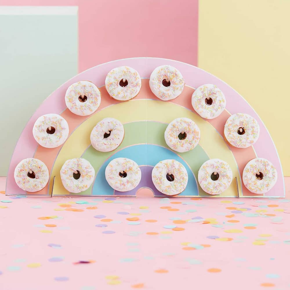 Donut Wall in de vorm van een regenboog