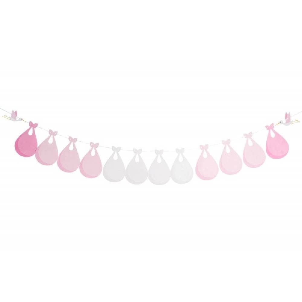 Slinger met twee ooievaars en roze en witte babydoeken