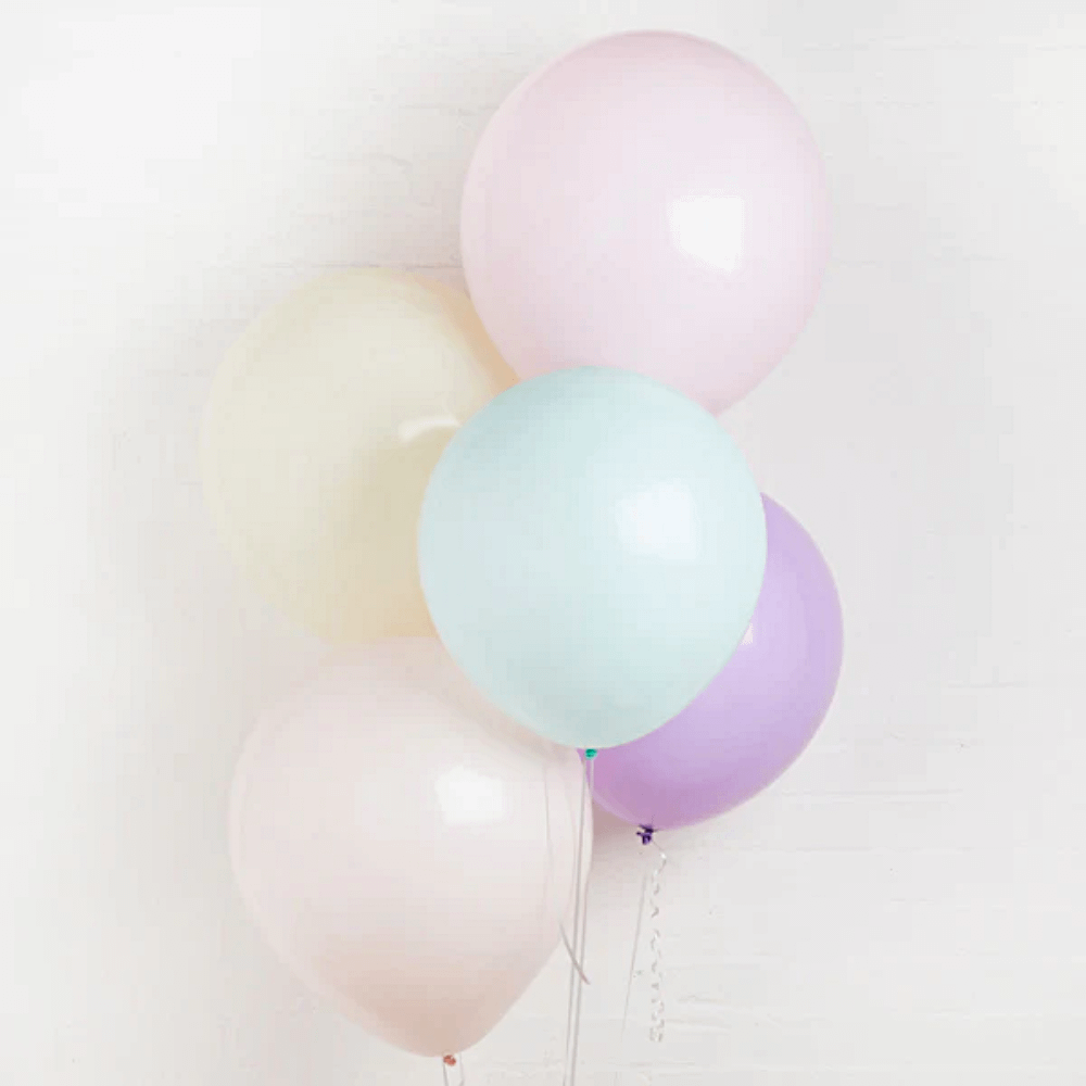 pastelkleurige reuzeballonnen