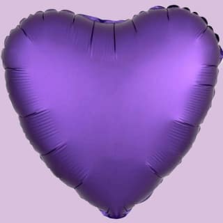 Paarse hartvormige folieballon
