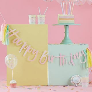 Slinger ‘Happy Birthday’ Iridescent - 2 Meter - sfeer