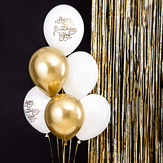 wit en gouden ballonnen set met een gouden backdrop