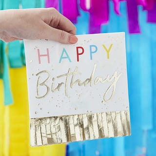 wit servet met gouden fringe met multicolor tekst happy birthday