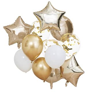 ballonnenbundel met diverse soorten gouden en witte ballonnen