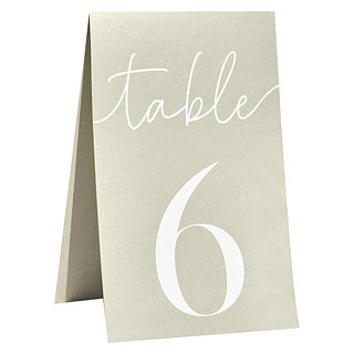Saliegroen tafelkaartje met witte tekst