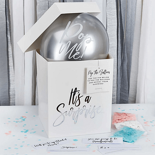 zilveren surprise box met chrome ballon en confetti in het blauw, wit en roze