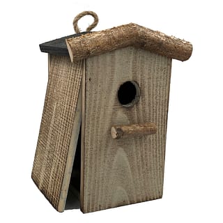 vogelhuis van gevlamd hout met berkenhout
