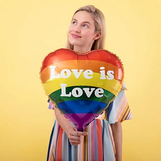 Folieballon Hart 'Love is Love' Rainbow - 40 Centimeter