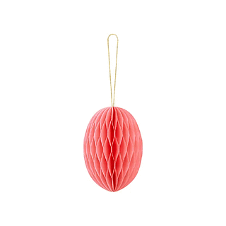 Roze honeycomb in de vorm van een paasei hangt aan een touwtje